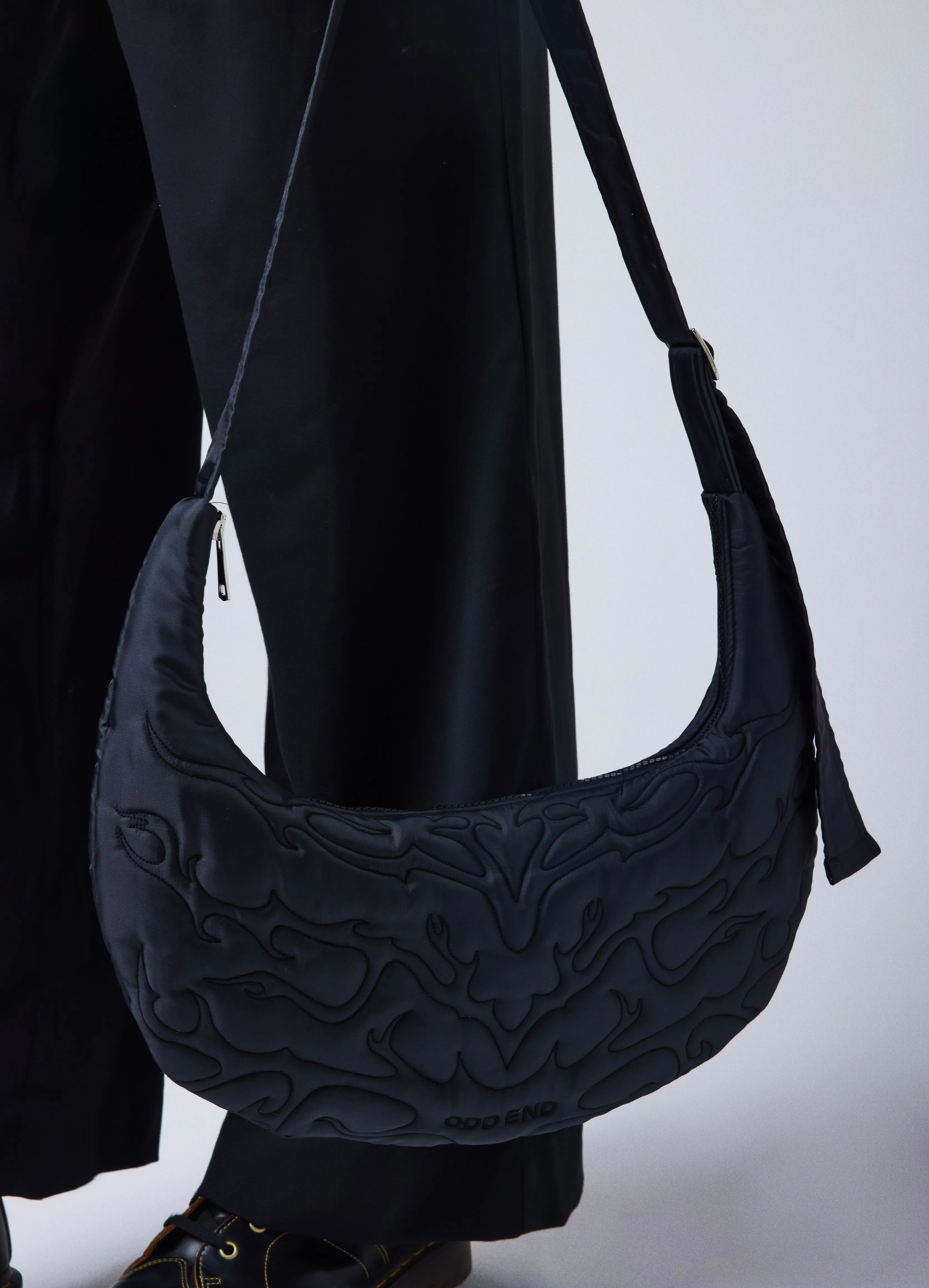 MOON BAG | SOFT BLACK