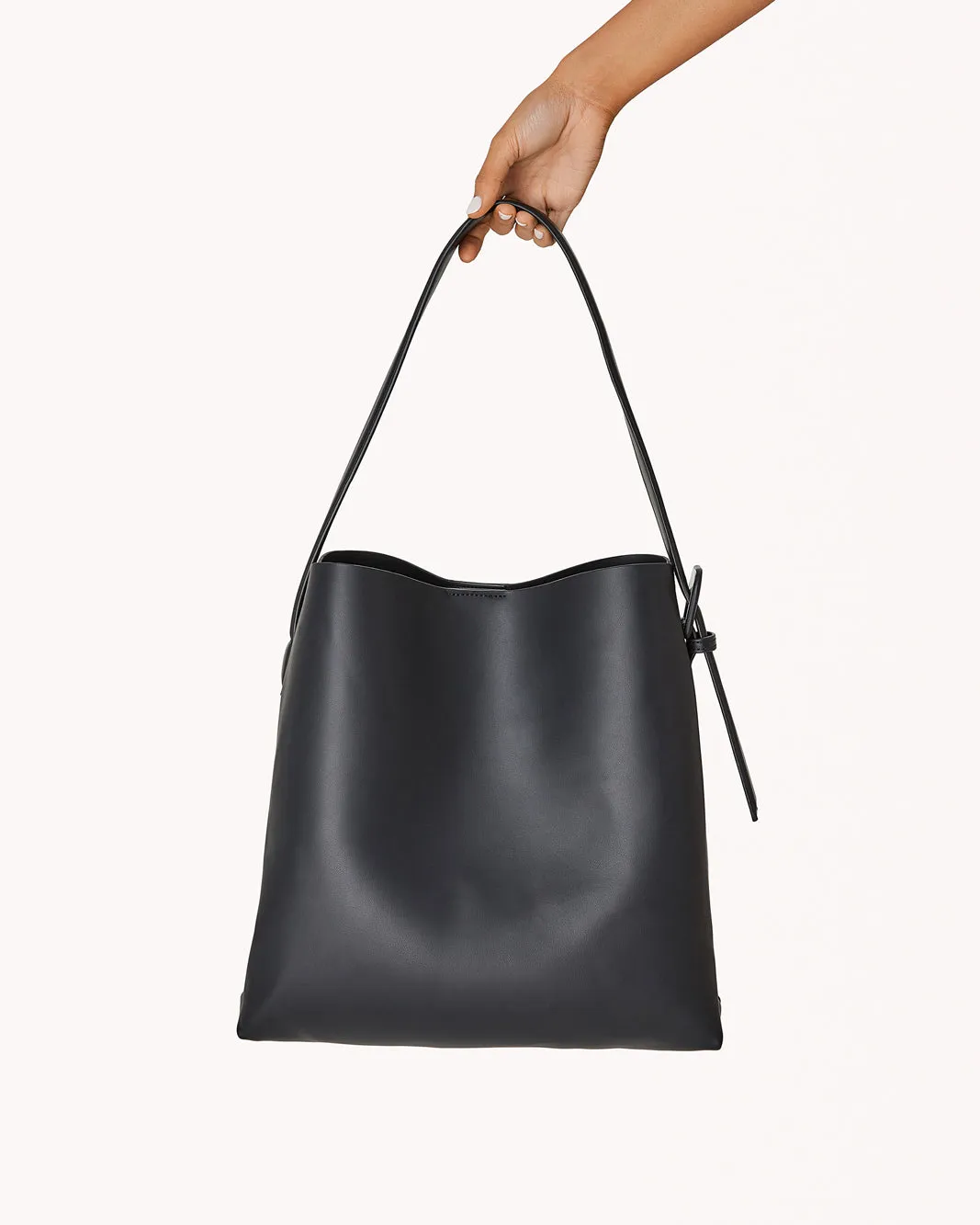 TARA TOTE BAG - BLACK